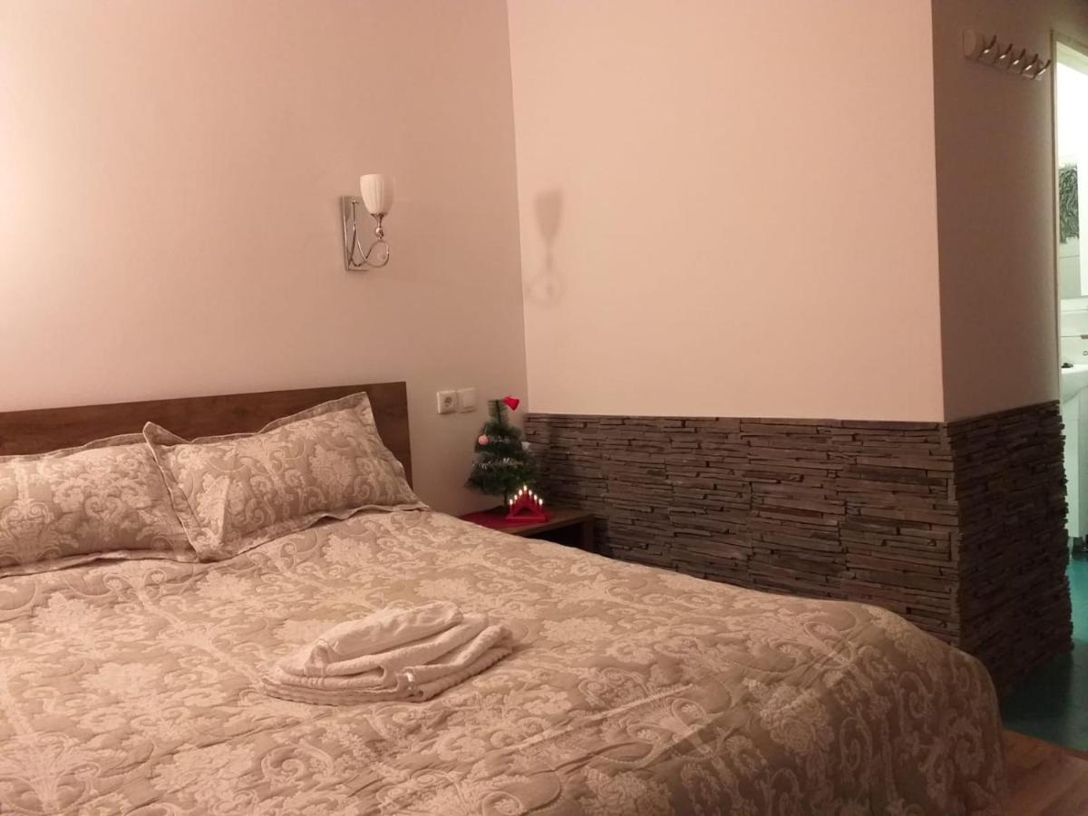 Sara House Leilighet Bistriţa Eksteriør bilde